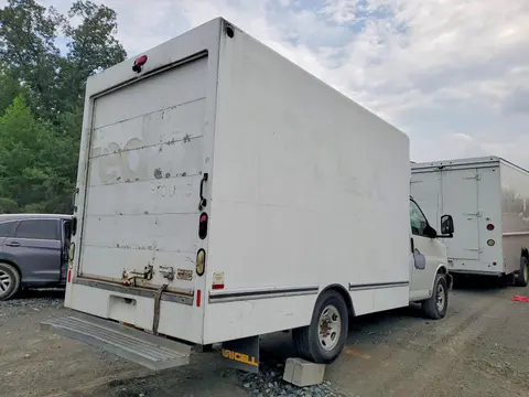 2010 CHEVROLET EXPRESS G3500 VIN 1GB3G2BG3A1161392 фото 3