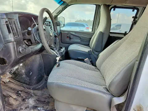 2014 CHEVROLET EXPRESS G3500 VIN 1GAZG1FG9E1105417 фото 7