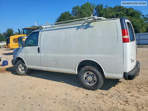 2011 Chevrolet Express G2500 VIN 1GCWGFCA7B1187909 фото 2