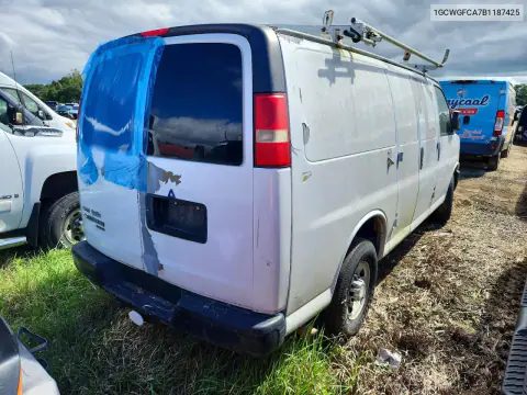 2011 Chevrolet Express G2500 VIN 1GCWGFCA7B1187425 фото 3
