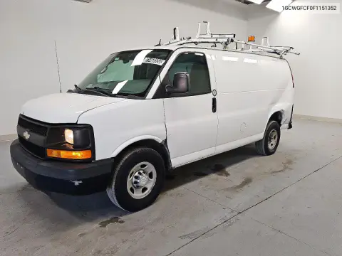 1GCWGFCF0F1151352 — 2015 Chevrolet Express, Естественный износ, фото до ремонта