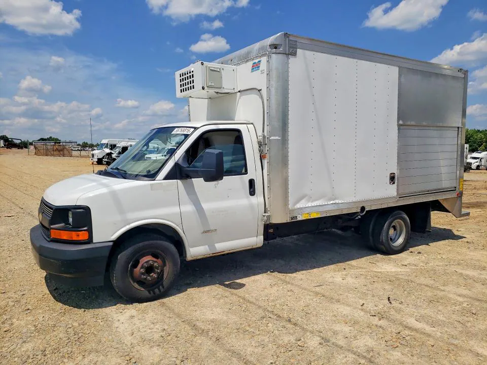 2017 CHEVROLET EXPRESS VIN 1GB6GUCG8H1128213 фото 1