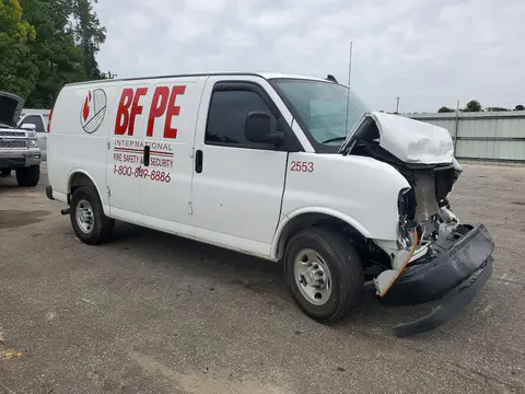 2025 Chevrolet Express G3500 VIN 1GCZGGF7XS1125763 фото 4
