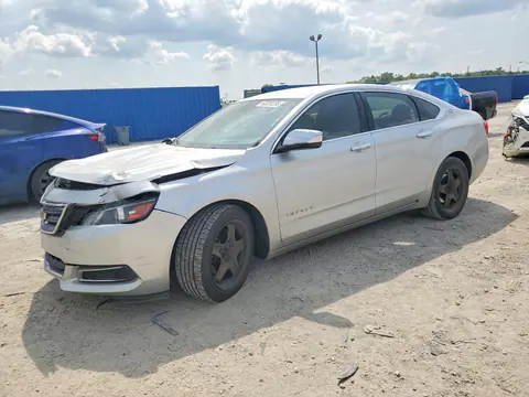2G11X5SA1G9165275 — 2016 Chevrolet Impala, Передняя часть (Front End), фото до ремонта