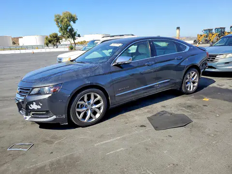 2G1125S39J9148425 — 2018 Chevrolet Impala, Задняя часть (Rear End), фото до ремонта
