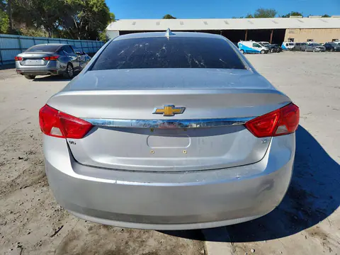 2018 Chevrolet Impala Lt VIN 2G1105S30J9119059 фото 6