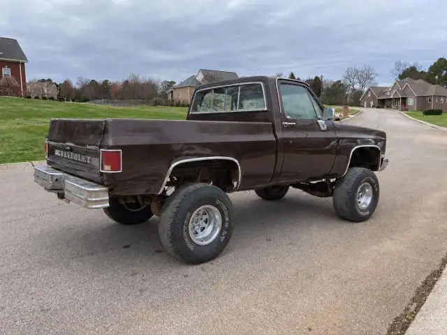 1GCEK14H8EF378478 — 1984 Chevrolet K10, фото 4 с аукциона Copart 06.10.2026, Мелкие вмятины и царапины
