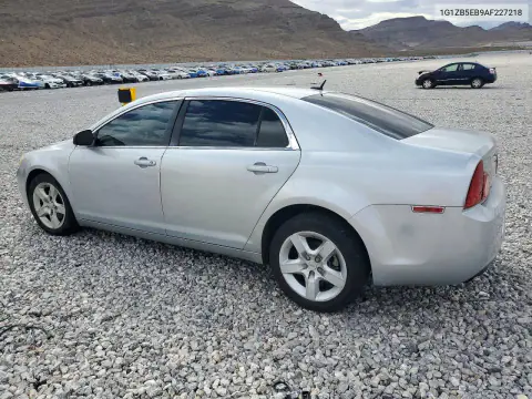 1G1ZB5EB9AF227218 — 2010 Chevrolet Malibu, фото 2 с аукциона Copart, Передняя часть