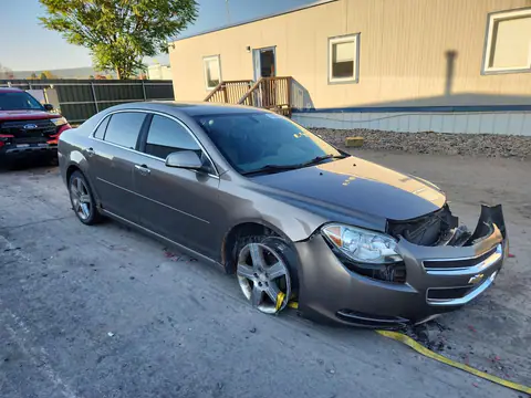 1G1ZC5E06CF200170 — 2012 Chevrolet Malibu, фото 4 с аукциона Copart 21.10.2026, Механические повреждения