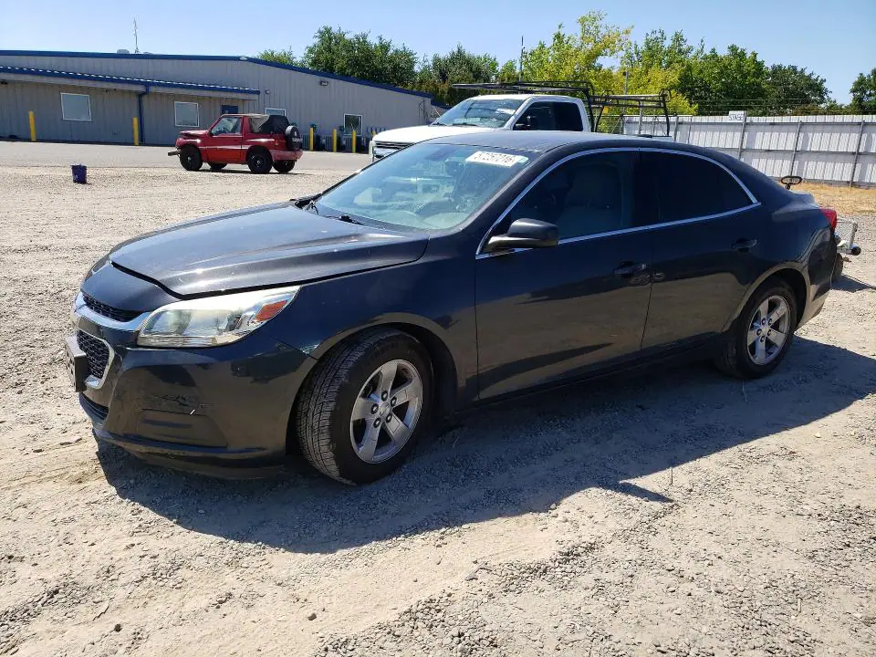 1G11A5SL1FF143477 Chevrolet Malibu 2015 — повреждение Боковая часть, фото до ремонта