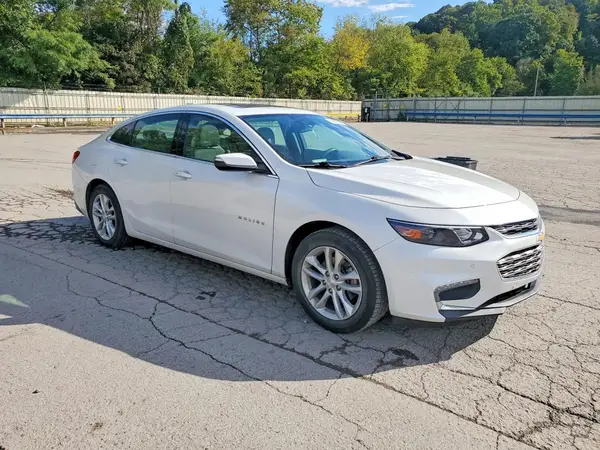 1G1ZE5ST3GF325304 — 2016 Chevrolet Malibu, фото 4 с аукциона Copart 08.10.2026, Боковая часть