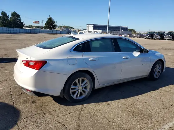 1G1ZE5ST3GF177896 — 2016 Chevrolet Malibu, фото 3 с аукциона Copart 07.10.2026, Механические повреждения