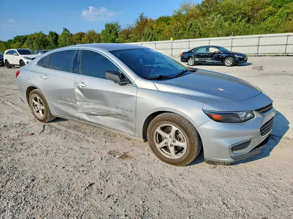 1G1ZB5ST8HF227296 — 2017 Chevrolet Malibu, фото 4 с аукциона Copart 14.10.2026, Боковая часть