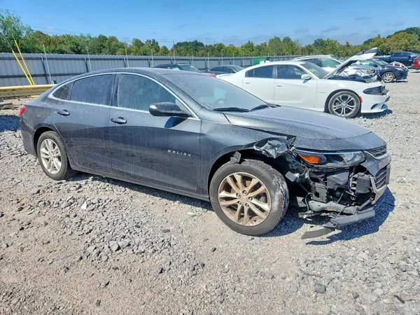 1G1ZE5ST2HF223252 — 2017 Chevrolet Malibu, фото 4 с аукциона Copart, Передняя часть