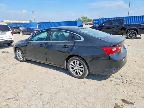 1G1ZE5ST6HF139807 — 2017 Chevrolet Malibu, фото 2 с аукциона Copart, Передняя часть