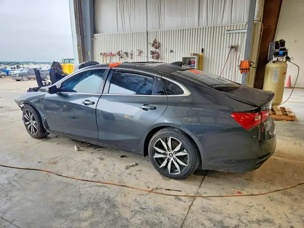 1G1ZE5ST0HF158062 — 2017 Chevrolet Malibu, фото 2 с аукциона Copart 13.10.2026, Передняя часть