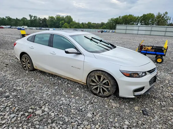 1G1ZE5ST3HF233711 — 2017 Chevrolet Malibu, фото 4 с аукциона Copart 02.10.2026, Передняя часть