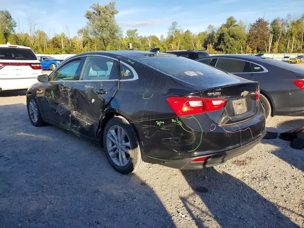 1G1ZE5ST0HF162791 — 2017 Chevrolet Malibu, фото 2 с аукциона Copart, Боковая часть