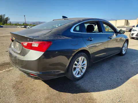 2017 Chevrolet Malibu VIN 1G1ZE5ST1HF132781 фото 3