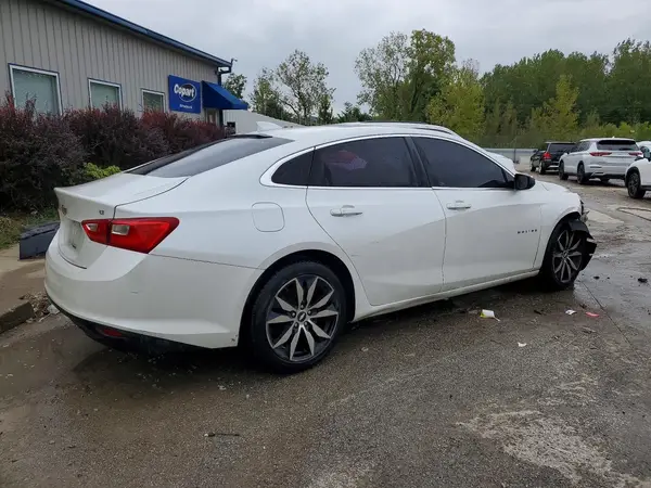 1G1ZE5ST4HF183658 — 2017 Chevrolet Malibu, фото 3 с аукциона Copart 04.10.2026, Передняя часть
