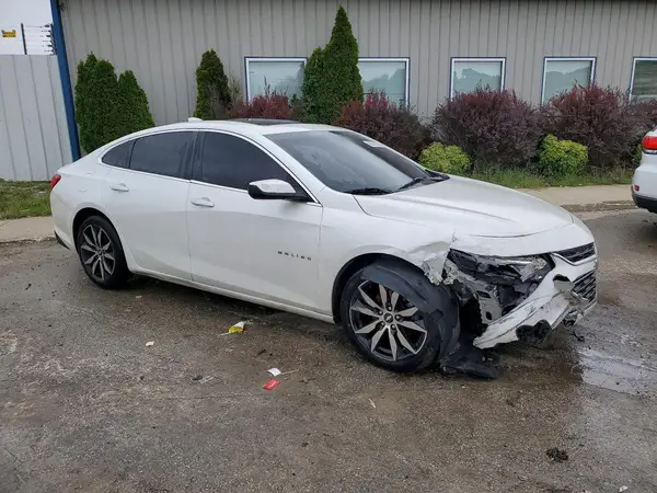 1G1ZE5ST4HF183658 — 2017 Chevrolet Malibu, фото 4 с аукциона Copart 04.10.2026, Передняя часть