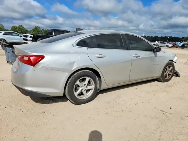 1G1ZB5ST7HF249869 — 2017 Chevrolet Malibu, фото 3 с аукциона Copart, Передняя часть