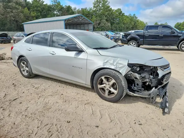 1G1ZB5ST7HF249869 — 2017 Chevrolet Malibu, фото 4 с аукциона Copart, Передняя часть