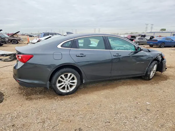 1G1ZE5ST2HF121594 — 2017 Chevrolet Malibu, фото 3 с аукциона Copart, Передняя часть
