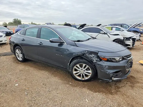 1G1ZE5ST2HF121594 — 2017 Chevrolet Malibu, фото 4 с аукциона Copart, Передняя часть