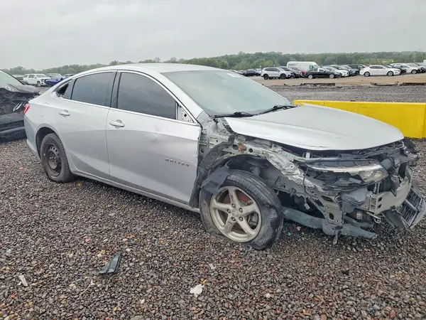1G1ZB5ST8HF132690 — 2017 Chevrolet Malibu, фото 4 с аукциона Copart 06.10.2026, Передняя часть