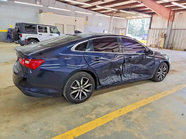 1G1ZE5ST4HF101458 — 2017 Chevrolet Malibu, фото 3 с аукциона Copart, Боковая часть
