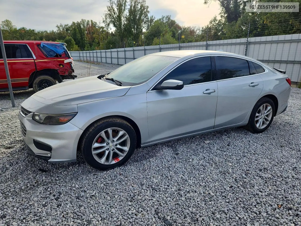 1G1ZE5ST9HF139509 Chevrolet Malibu 2017 — повреждение Задняя часть, фото до ремонта
