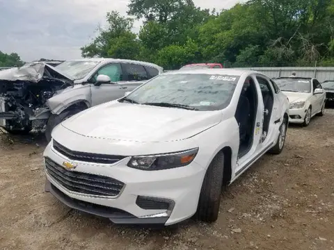 1G1ZD5ST7JF266445 — 2018 Chevrolet Malibu, Боковая часть (Side), фото до ремонта