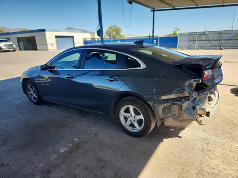2018 Chevrolet Malibu VIN 1G1ZB5STXJF203099 фото 2