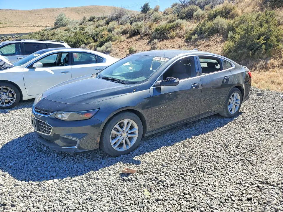 2018 Chevrolet Malibu VIN 1G1ZD5ST6JF223795 фото 1