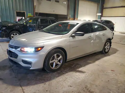 1G1ZC5ST7JF161357 — 2018 Chevrolet Malibu, Задняя часть, фото до ремонта
