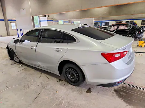 2018 CHEVROLET MALIBU VIN 1G1ZD5ST1JF154448 фото 2