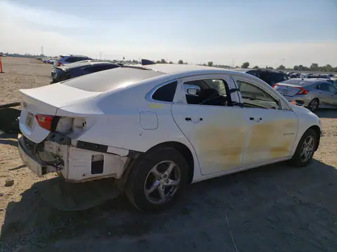 1G1ZB5ST0JF171523 — 2018 Chevrolet Malibu, фото 3 с аукциона Copart 13.10.2026, Пожар