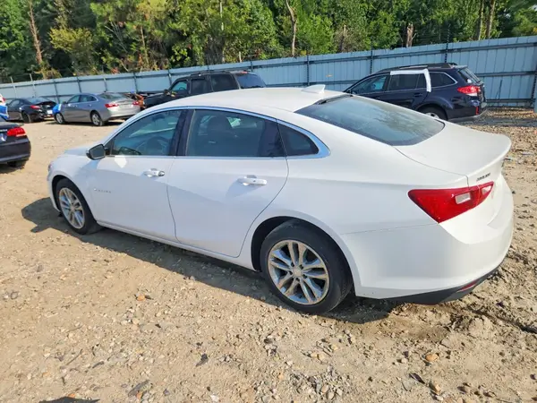 1G1ZD5ST7JF238421 — 2018 Chevrolet Malibu, фото 2 с аукциона Copart 08.10.2026, Естественный износ