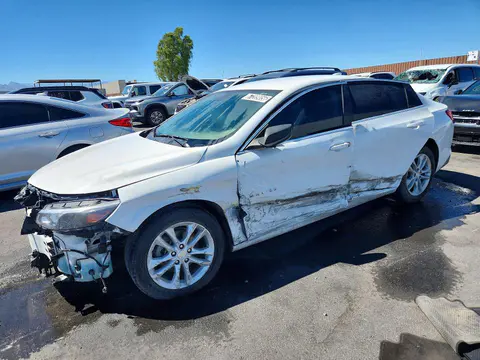 1G1ZD5ST7JF266445 — 2018 Chevrolet Malibu, Боковая часть (Side), фото до ремонта