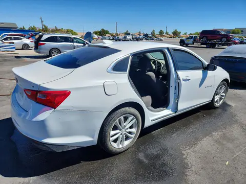 2018 Chevrolet Malibu VIN 1G1ZD5ST7JF266445 фото 3