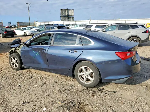 1G1ZC5ST4JF210837 — 2018 Chevrolet Malibu, фото 2 с аукциона Copart, Передняя часть
