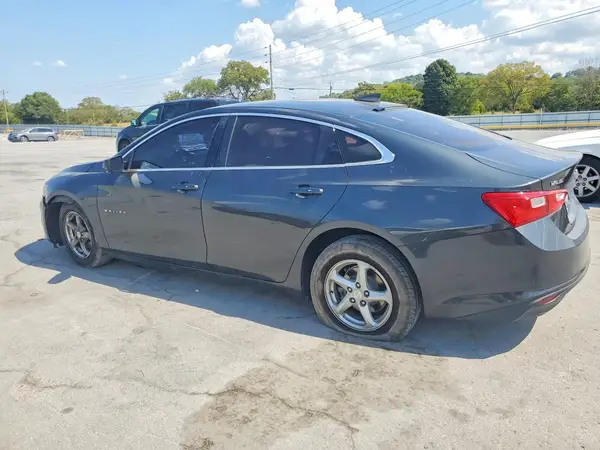 1G1ZB5ST2JF174682 — 2018 Chevrolet Malibu, фото 2 с аукциона Copart, Передняя часть