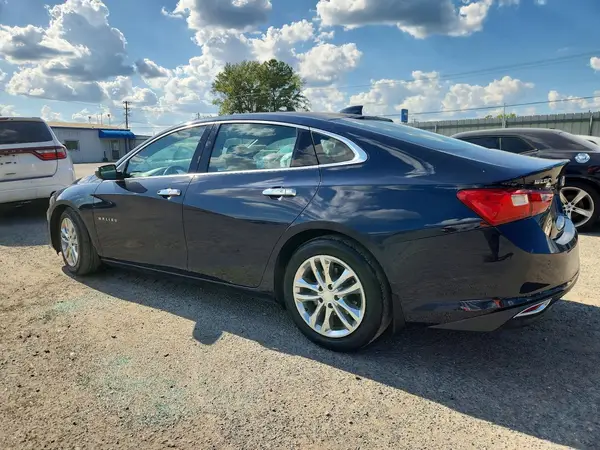 1G1ZF5SU3JF151053 — 2018 Chevrolet Malibu, фото 2 с аукциона Copart 15.10.2026, Мелкие вмятины и царапины