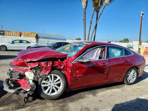 1G1ZD5ST7JF200493 — 2018 Chevrolet Malibu, Передняя часть (Front End), фото до ремонта