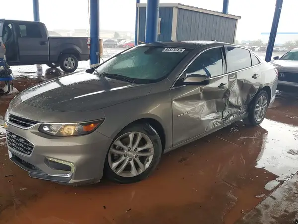 1G1ZD5ST0JF247400 — 2018 Chevrolet Malibu, Боковая часть (Side), фото до ремонта