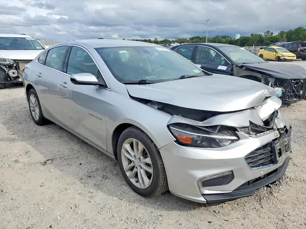 1G1ZF5SU2JF250804 — 2018 Chevrolet Malibu, фото 4 с аукциона Copart 12.10.2026, Передняя часть