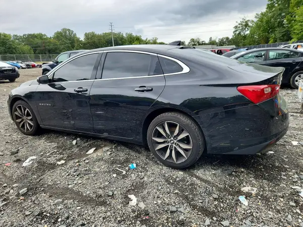 1G1ZD5ST9JF281741 — 2018 Chevrolet Malibu, фото 2 с аукциона Copart, Боковая часть