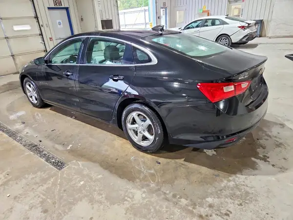 1G1ZC5ST4JF245684 — 2018 Chevrolet Malibu, фото 2 с аукциона Copart 01.10.2026, Передняя часть