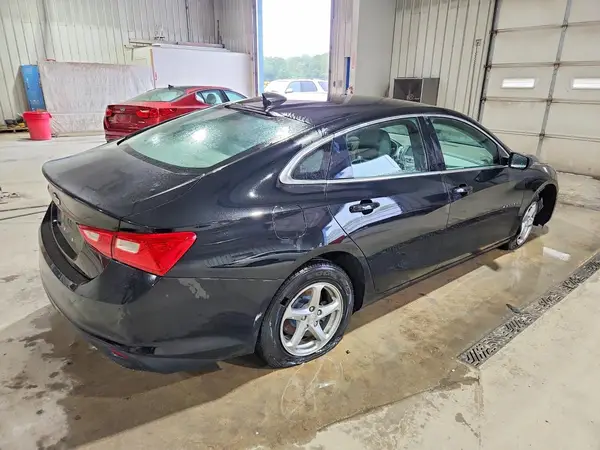 1G1ZC5ST4JF245684 — 2018 Chevrolet Malibu, фото 3 с аукциона Copart 01.10.2026, Передняя часть
